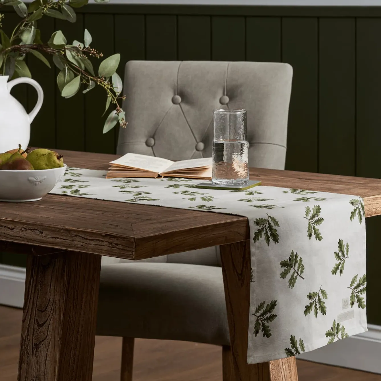 Sophie Allport Acorn and Oak Leaf Table Runner- Table Runners