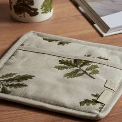 Sophie Allport Acorn and Oak Leaves Pot Grab- Pot Grabs