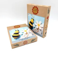 Corinne Lapierre Bee & Flower Wool Mix Felt Craft Kit- Crafts|Children