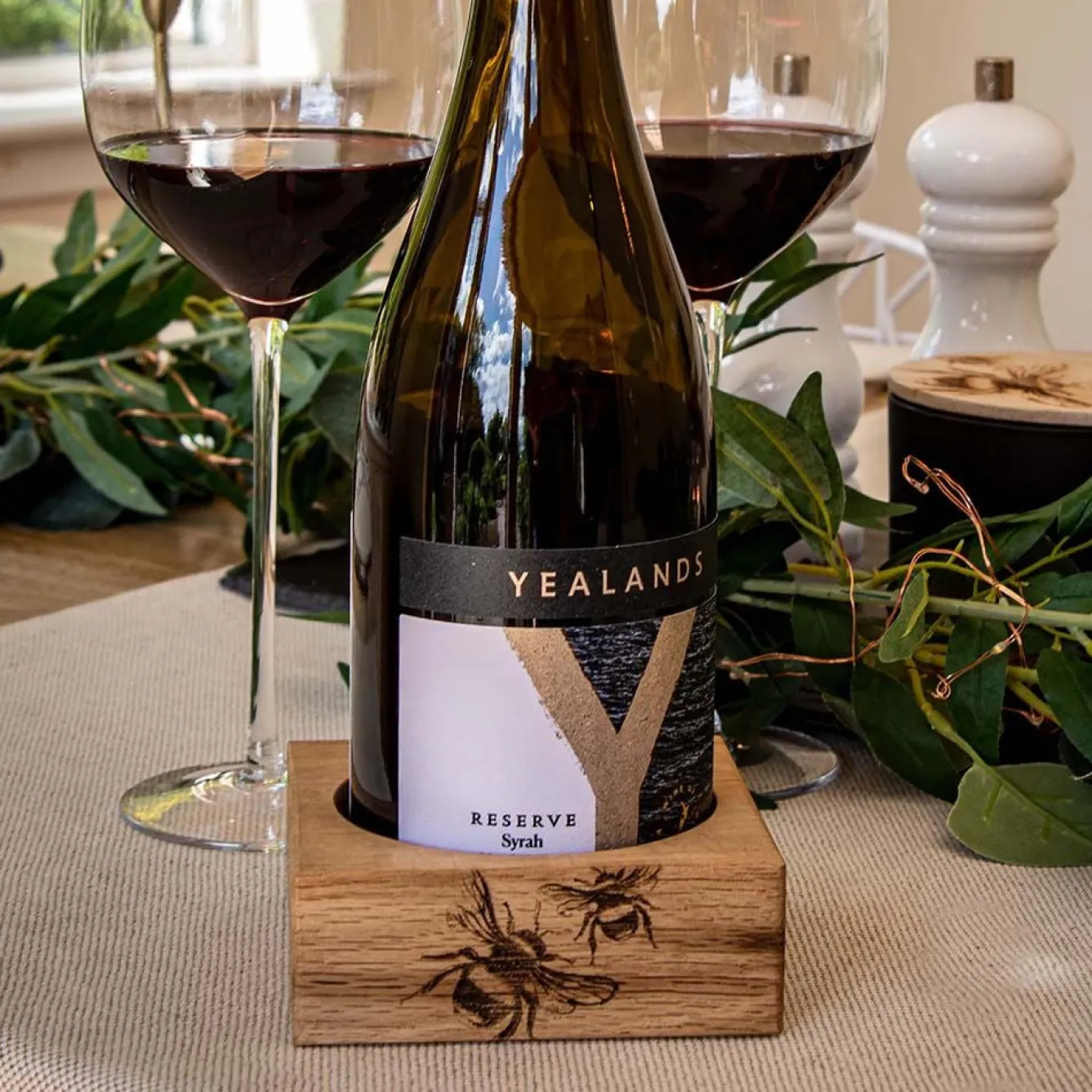 Selbrae Bee Oak Wine Bottle Coaster- Tea|Coasters