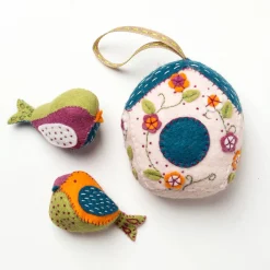 Corinne Lapierre Birdhouse & Birds Wool Mix Felt Craft Kit- Crafts|Children