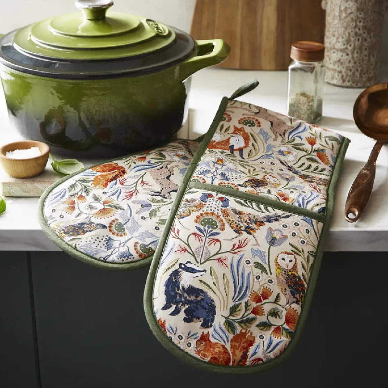 Ulster Weavers Blackthorn Double Oven Glove- Oven Gloves/Mitts