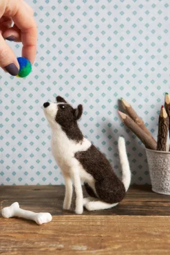 Hawthorn Handmade Border Collie Needle Felting Kit- Crafts