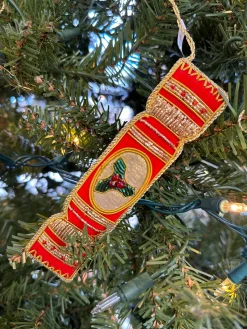 Tinker Tailor Christmas Cracker with Holly Decoration by London- Christmas Decorations|Seasonal Decor