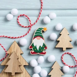 Hawthorn Handmade Christmas Gnome Magnetic Needle Holder- Crafts