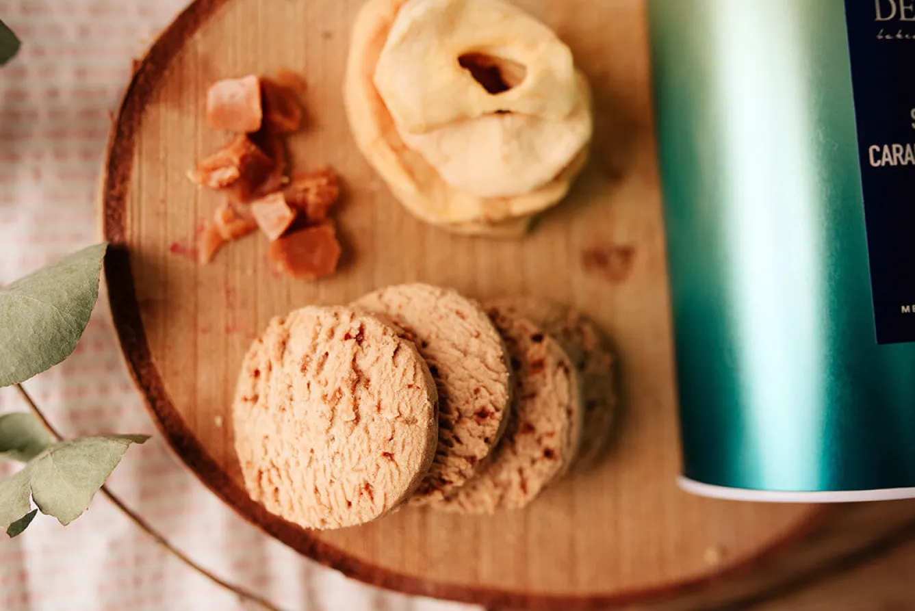 Dean's of Huntley Shortbread Dean's Salted Caramel & Apple All Butter Shortbread- Tea|Snacks & Crackers