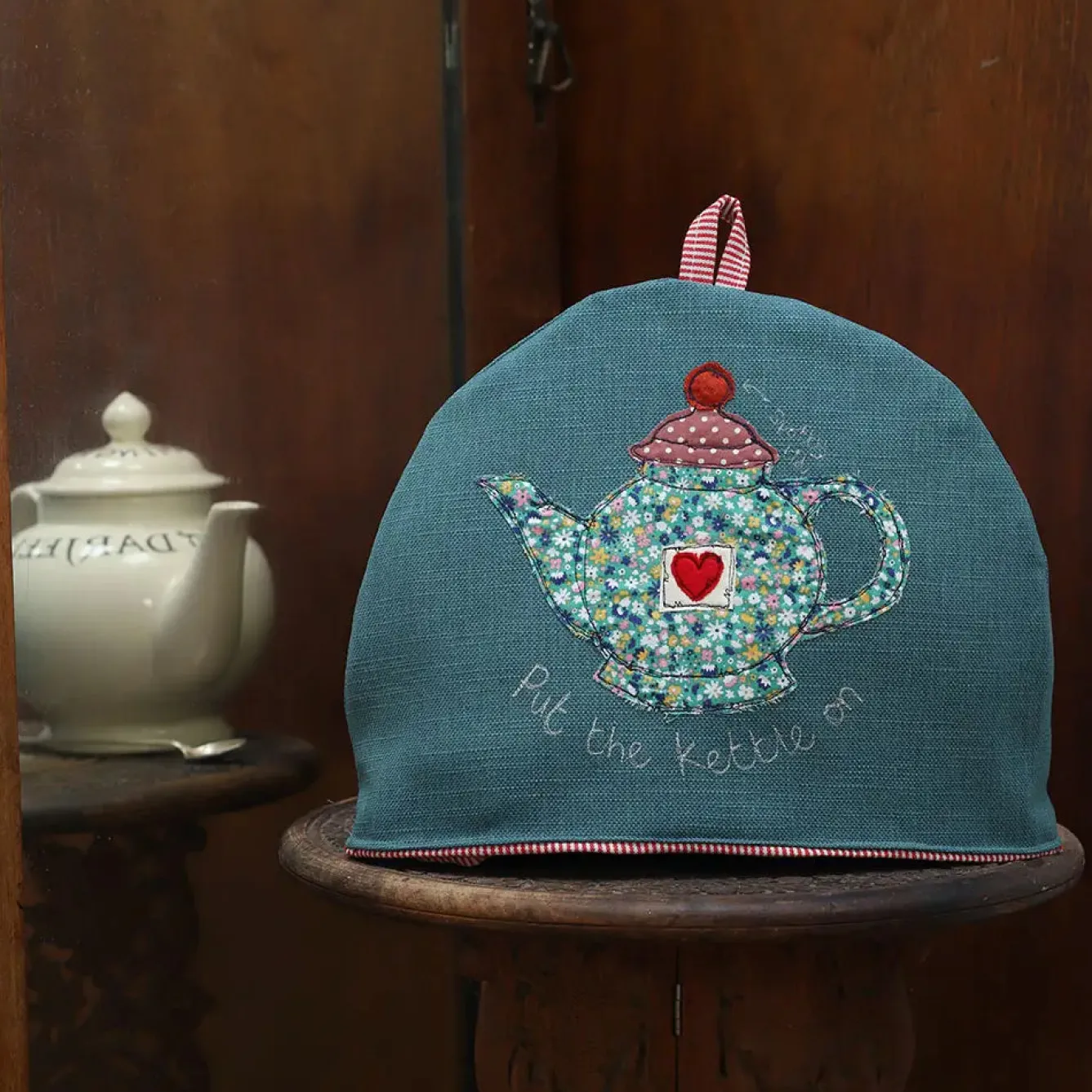 Poppy Treffry Fancy Teacup Large Tea Cosy- Storage