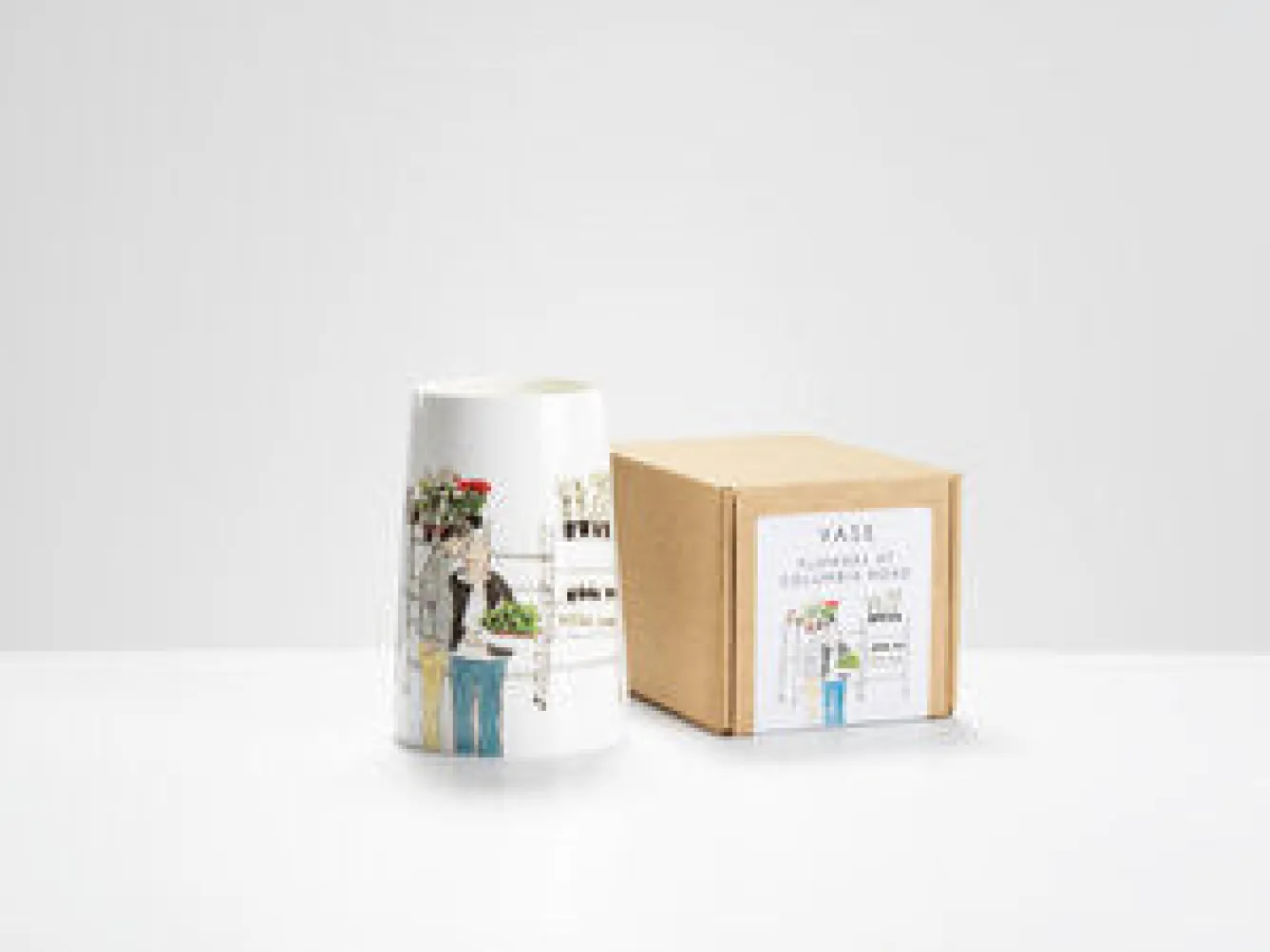 Helen Beard Flowers at Columbia Road Vase- Vases