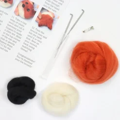 Hawthorn Handmade Fox Brooch Felting Kit- Crafts|Children
