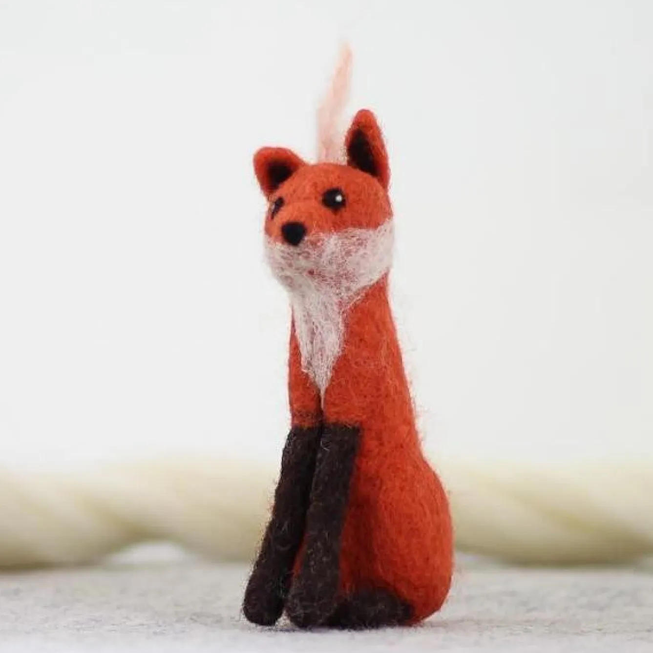 Hawthorn Handmade Fox Needle Felting Kit- Crafts