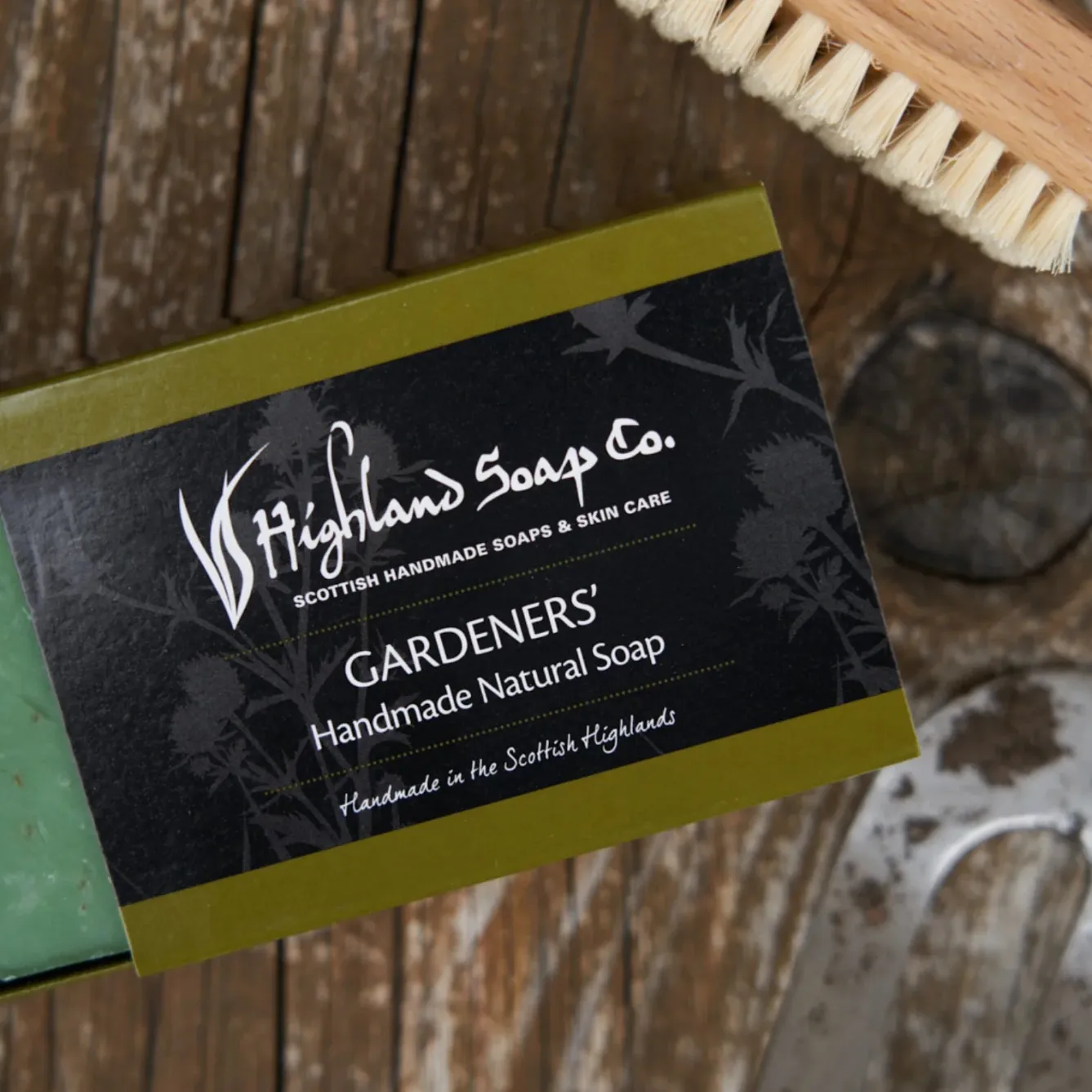 The Highland Soap Company Gardeners' Handmade Natural Soap 190g- Soaps & Lotions