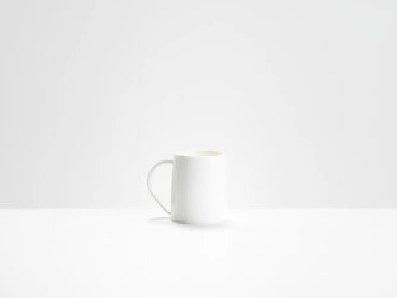 Helen Beard Hackney Cab Mug- Places|Great Britain