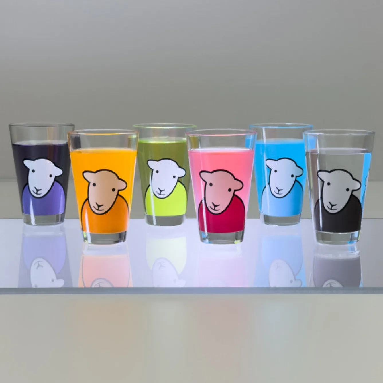 The Herdy Company Herdy 'Hello' Tumbler Glass- Tea|Bright Colors