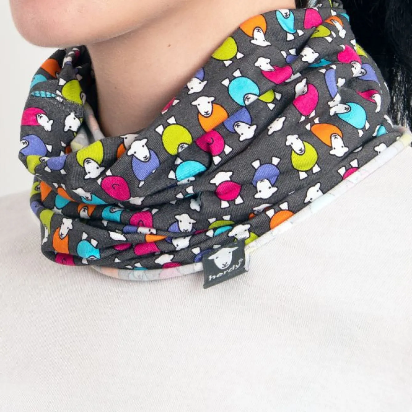 The Herdy Company Herdy Marra Ewe Tube Neck Warmer- Umbrellas