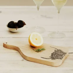 Selbrae Highland Cow Oak Hanging Paddle- Serving Plates & Boards