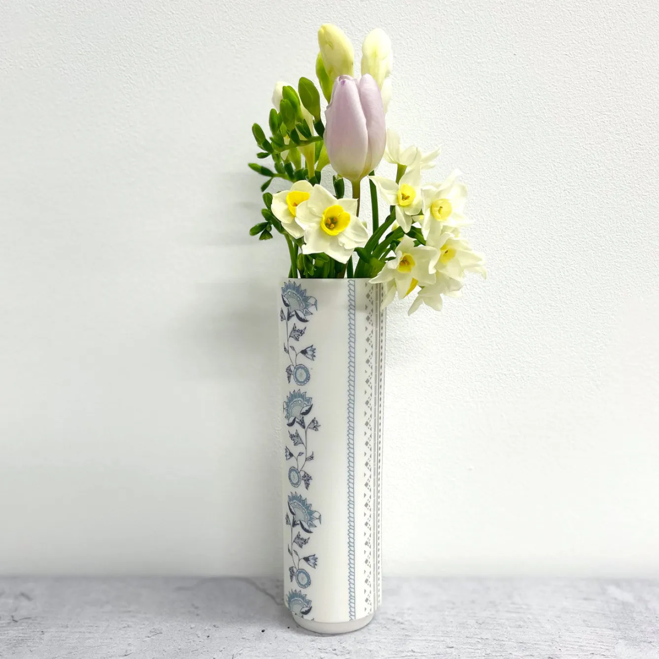 Alex Allday Jasmine Ceramic Vase- Tea|Vases
