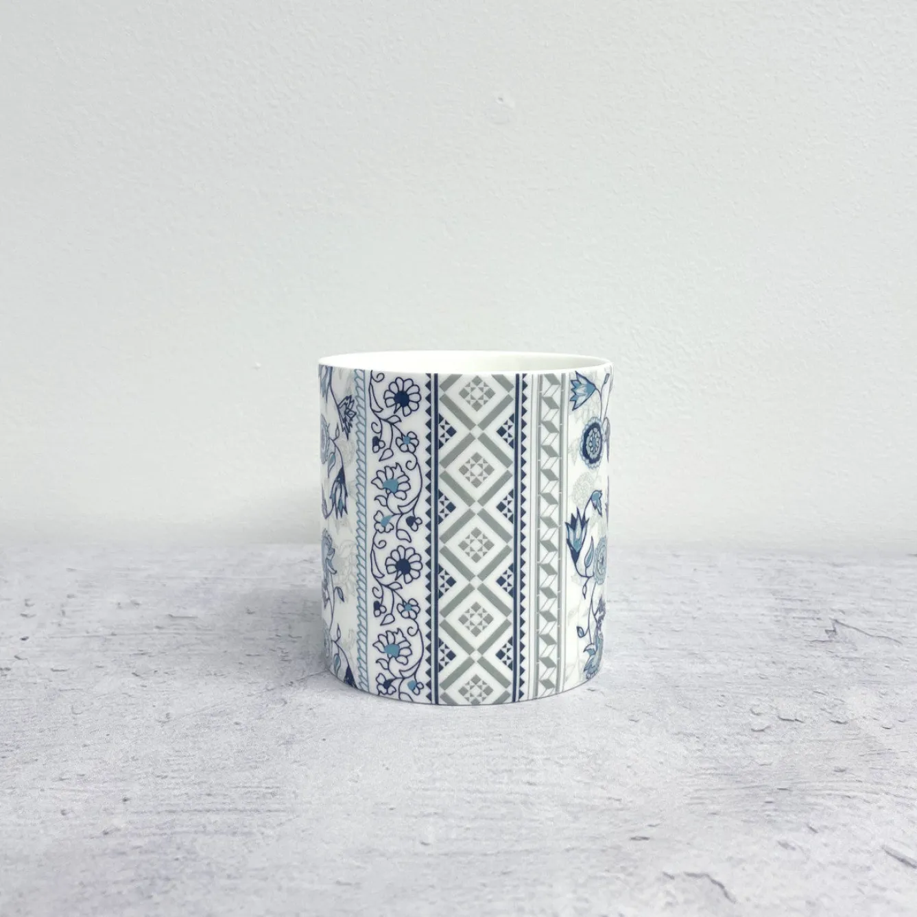 Alex Allday Jasmine Fine Bone China Mug- Tea|Blues