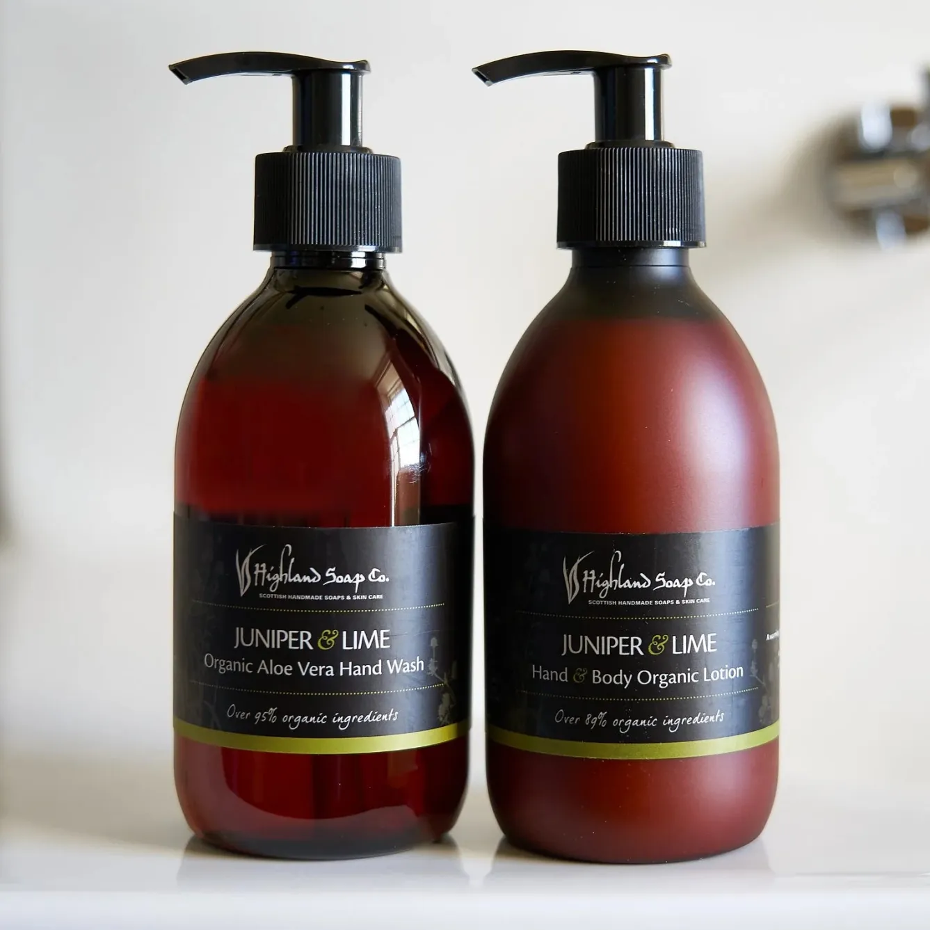 The Highland Soap Company Juniper & Lime Hand & Body Organic Lotion 300ml- Soaps & Lotions