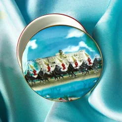 Halcyon Days Life Guards on Parade Bone China Round Trinket Box- Royal|Royal Family