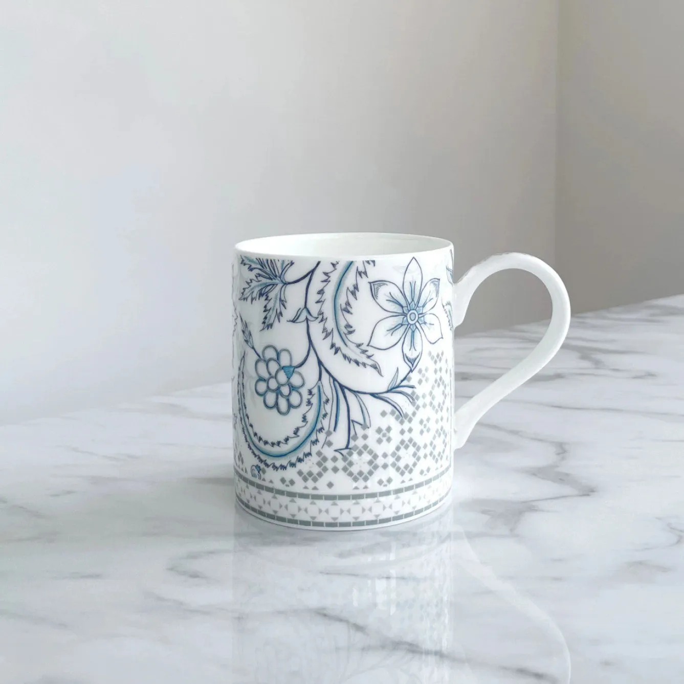 Alex Allday Lotus Fusion Fine Bone China Mug- Tea|Blues