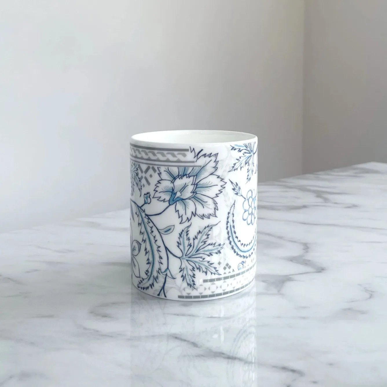 Alex Allday Lotus Fusion Fine Bone China Mug- Tea|Blues