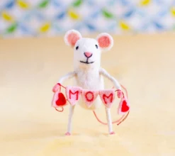 Sew Heart Felt Mouse with Mom Bunting- Mother's Day|Mother's Day