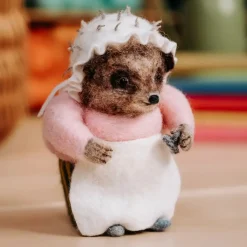 The Crafty Kit Co. Mrs Tiggy-Winkle Needle Felting Craft Kit- Easter|Crafts