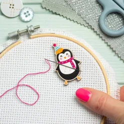 Hawthorn Handmade Penguin Magnetic Needle Holder- Crafts