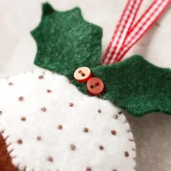 Corinne Lapierre Plum Pudding Wool Mix Felt Craft Kit- Christmas|Advent