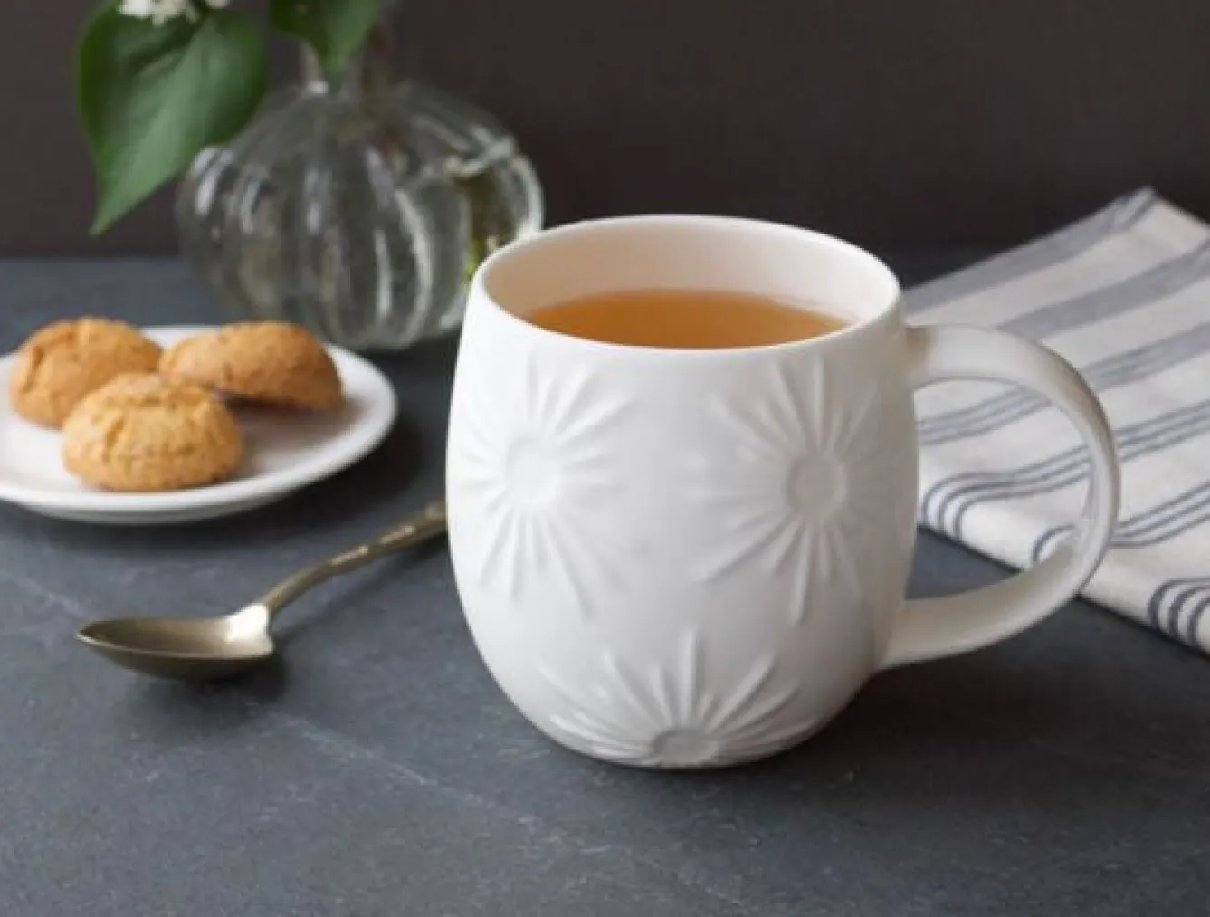 Repeat Repeat Plum Star Mug- Flowers & Garden