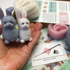 Bergin & Bath Rabbits Needle Felting Kit- Crafts