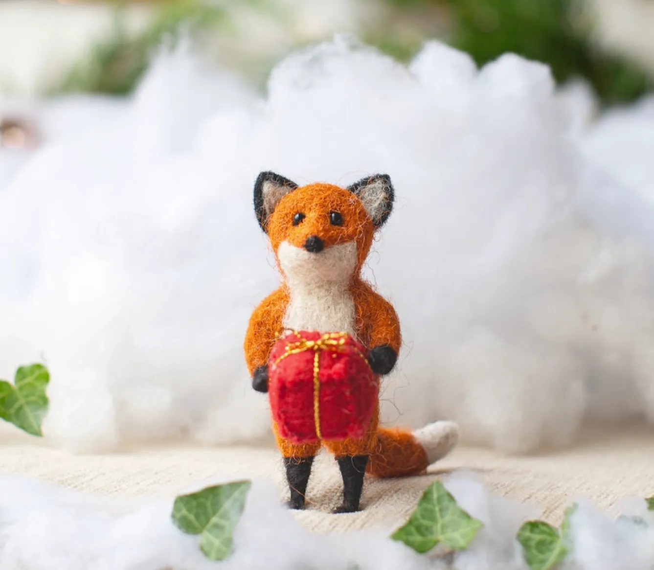 Sew Heart Felt Rusty Fox Holding a Present Felt Decoration- Christmas Decorations|Seasonal Decor