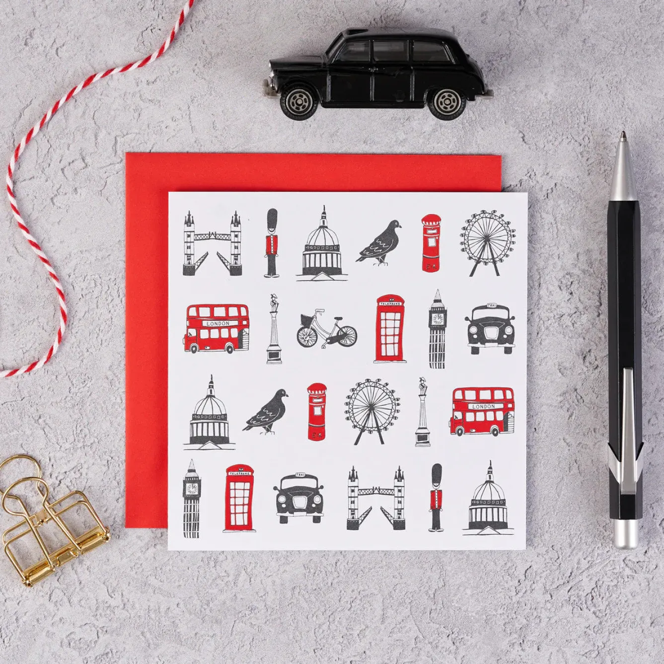 Victoria Eggs Simply London Pack of 8 Notecards- Stationery|Children