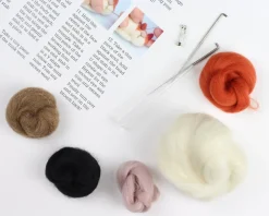 Hawthorn Handmade Snoozing Cat Brooch Felting Kit- Crafts