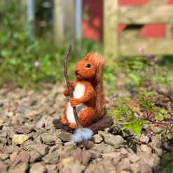 The Crafty Kit Co. Squirrel Nutkin Needle Felting Craft Kit- Easter|Crafts