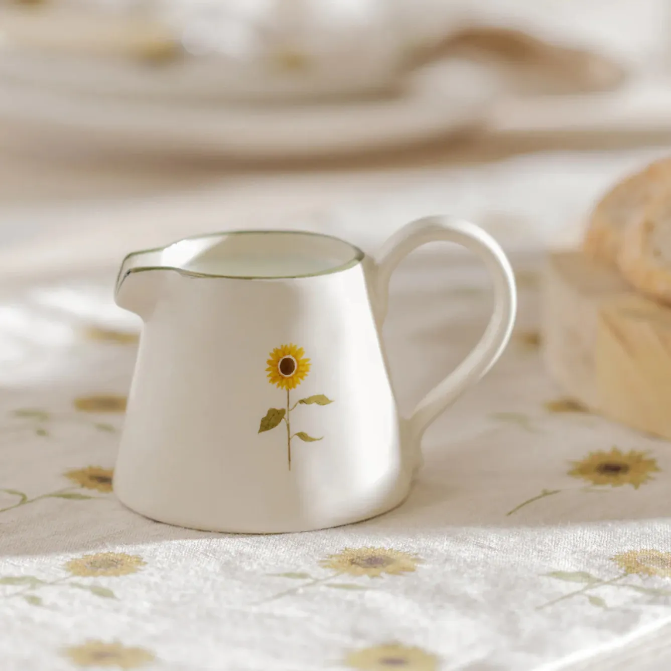 Sophie Allport Sunflower Mini Stoneware Jug- Tea|Jugs