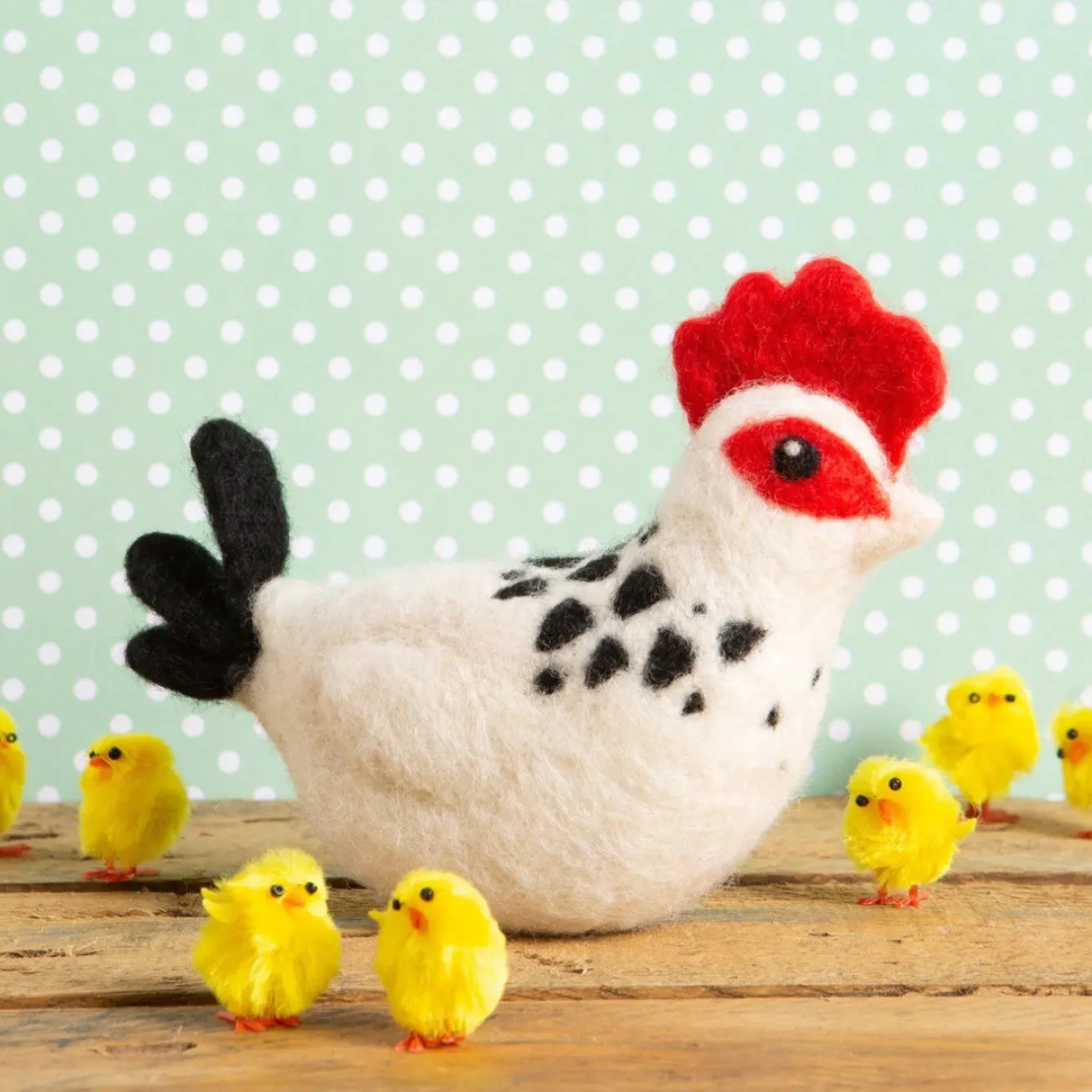 Hawthorn Handmade Sussex Chicken Needle Felting Kit- Crafts