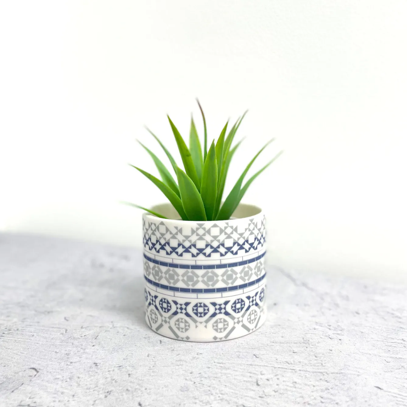 Alex Allday Victorian Tiles Ceramic Tea Light Holder- Tea|Home Fragrance