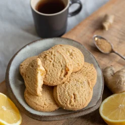 Tea & Biscuits Walkers Ginger & Lemon Gluten Free Shortbread Rounds- Holiday Treats|Christmas
