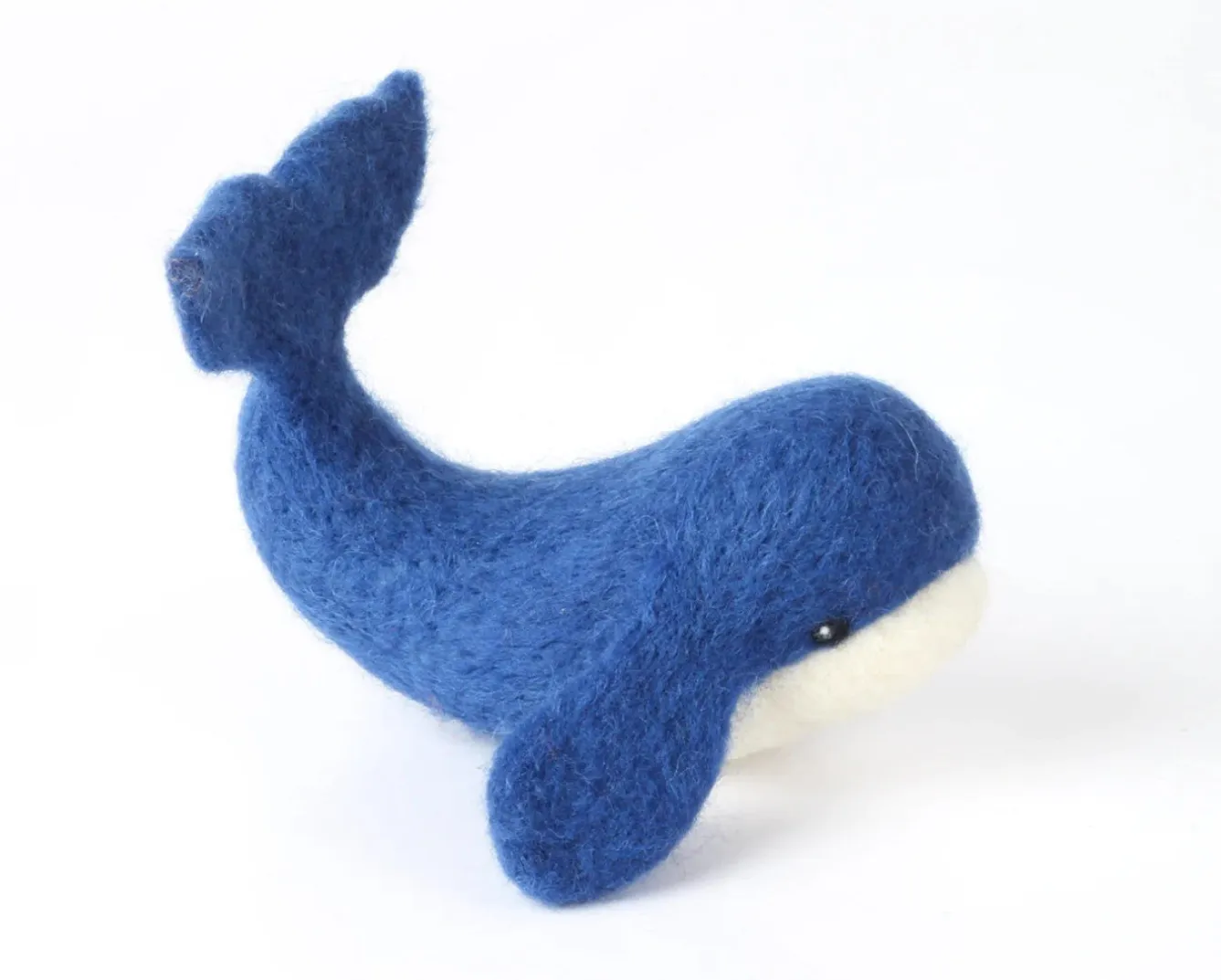 Hawthorn Handmade Whale Needle Felting Kit- Crafts
