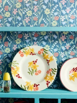 Emma Bridgewater Wild Daffodils 8 1/2 inch Plate- Plates